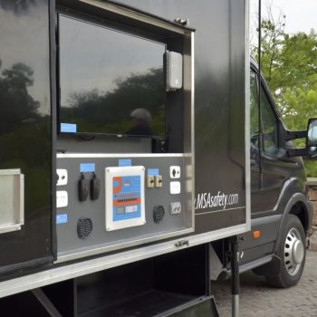 Tv de camioneta para entrenamiento